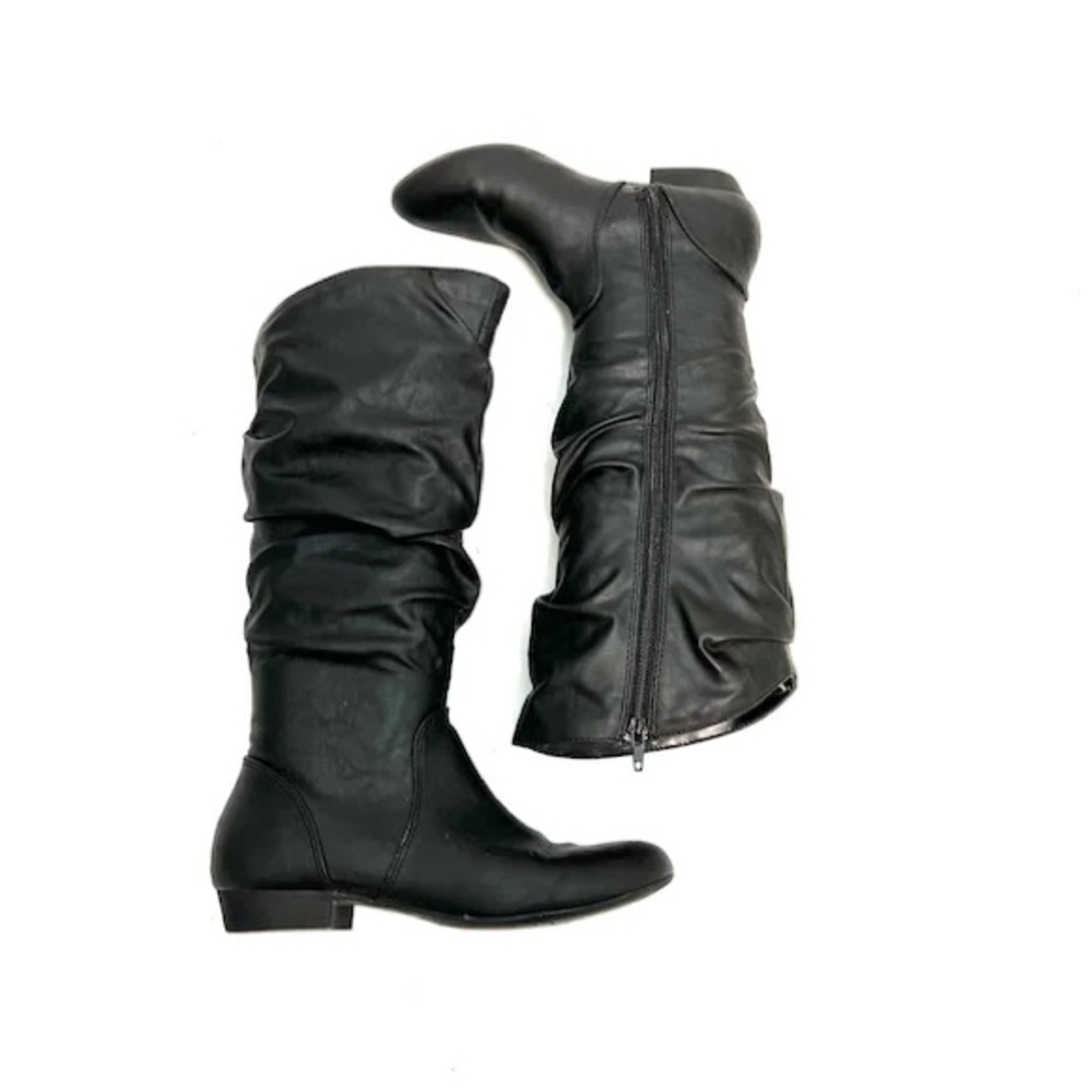 Love East side black leather boots almost new in a box size 9.5
